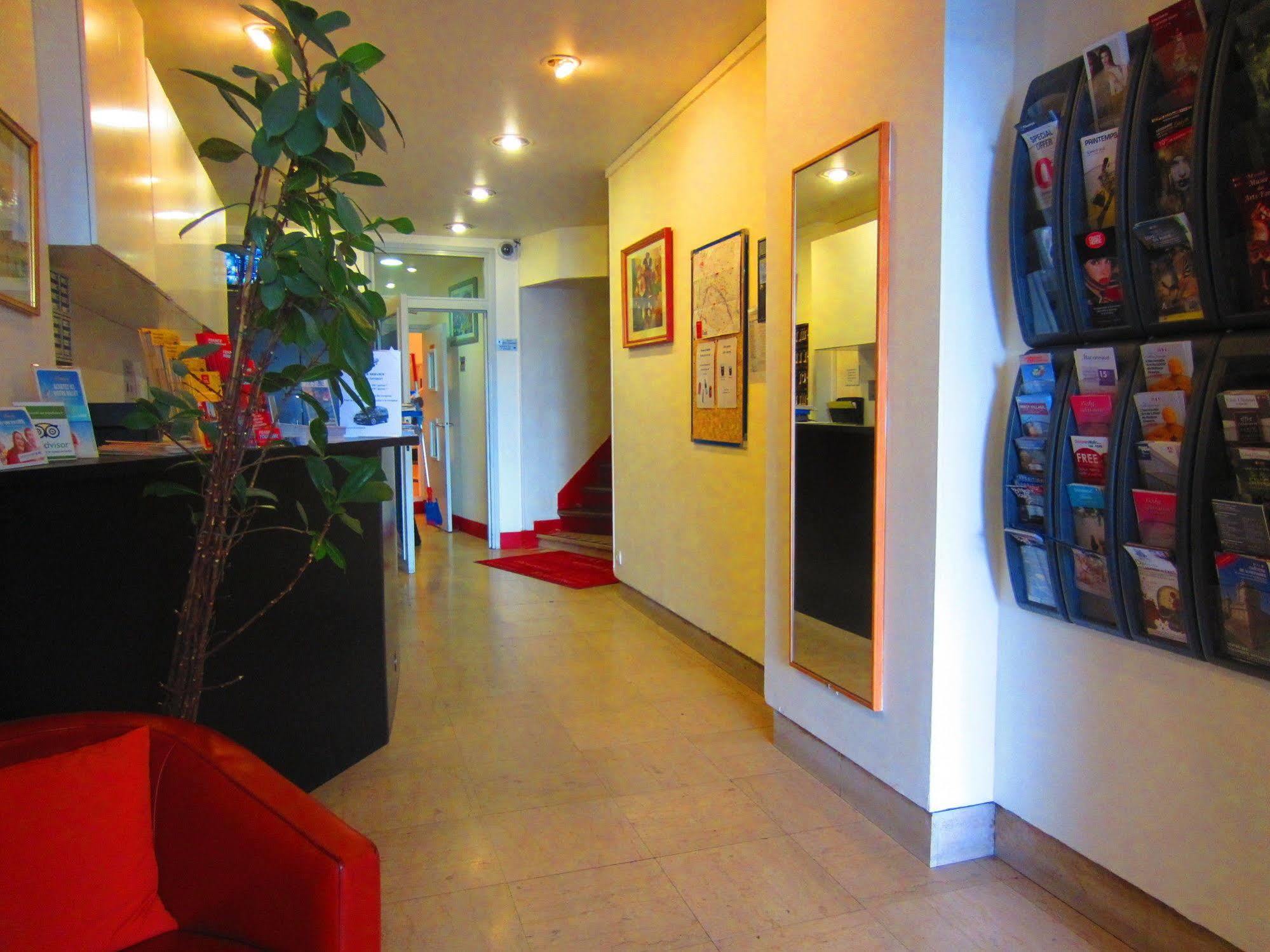 Hotel Amiot Paris Exterior foto